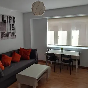 En Zona Centrica Y Tranquila. Apartment